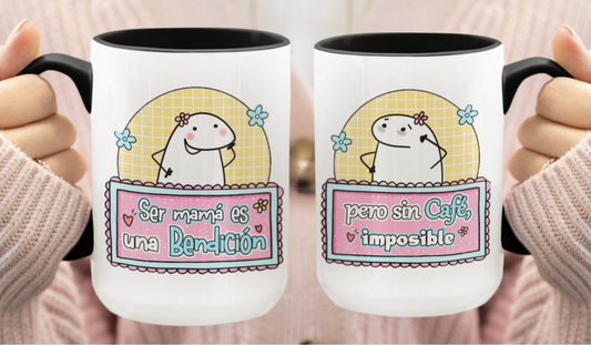Taza Ser Mamá es una bendición, pero sin café imposible - Taza Blanca y Negra 15 oz - Taza Día de la Madre - Taza para Mamá