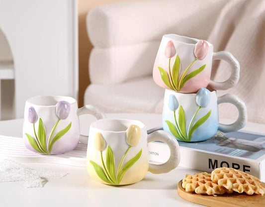 Taza Tulipanes de Alto Relieve de Lujo - Tazas para Ellas