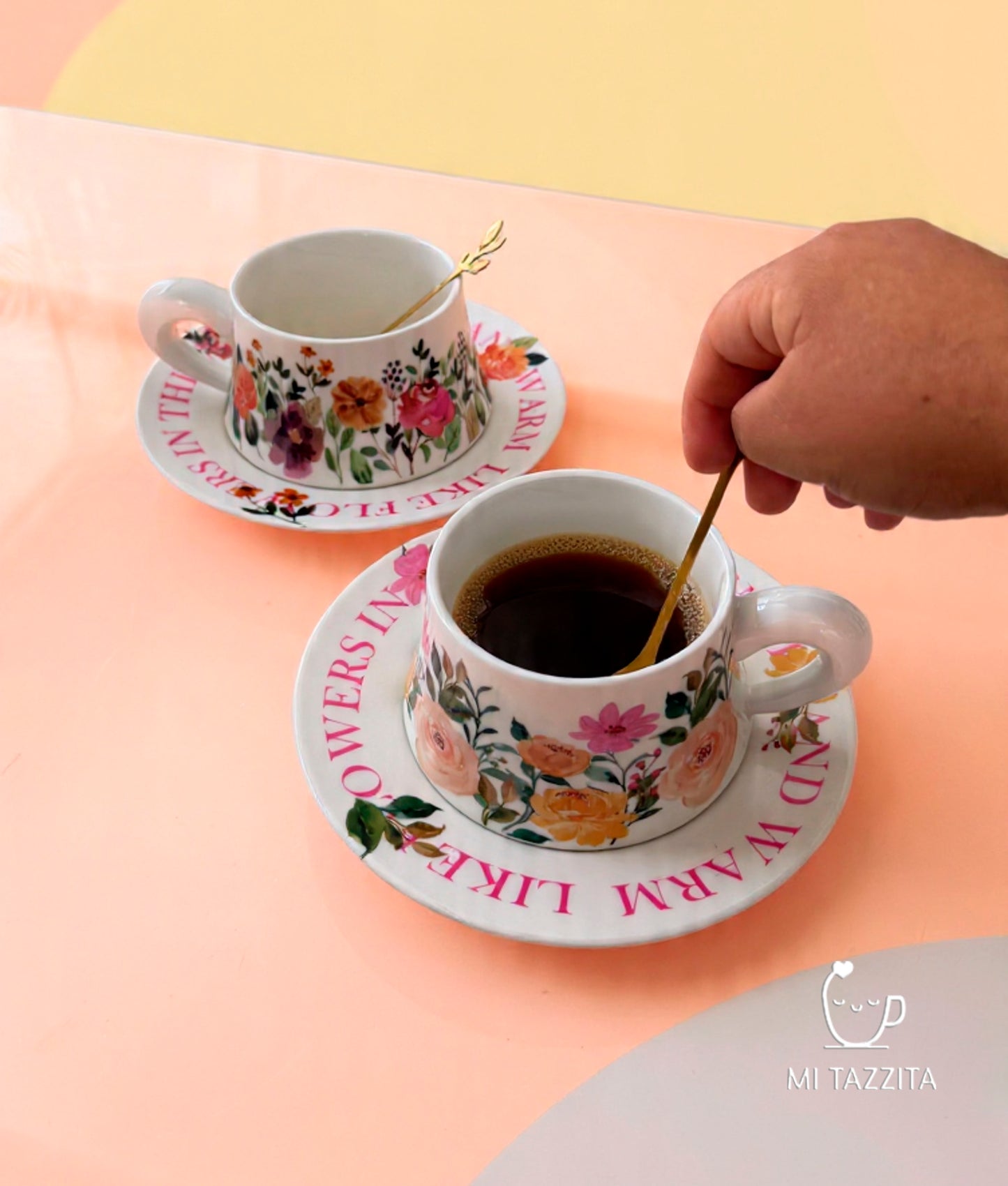 Taza con Diseño Floral - Tazas para Ellas