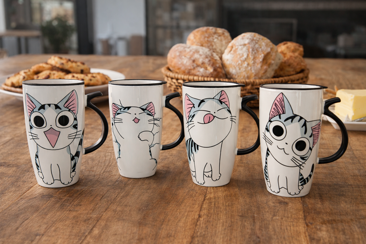 Taza Alta de Gatito Chi con Tapa de Silicona