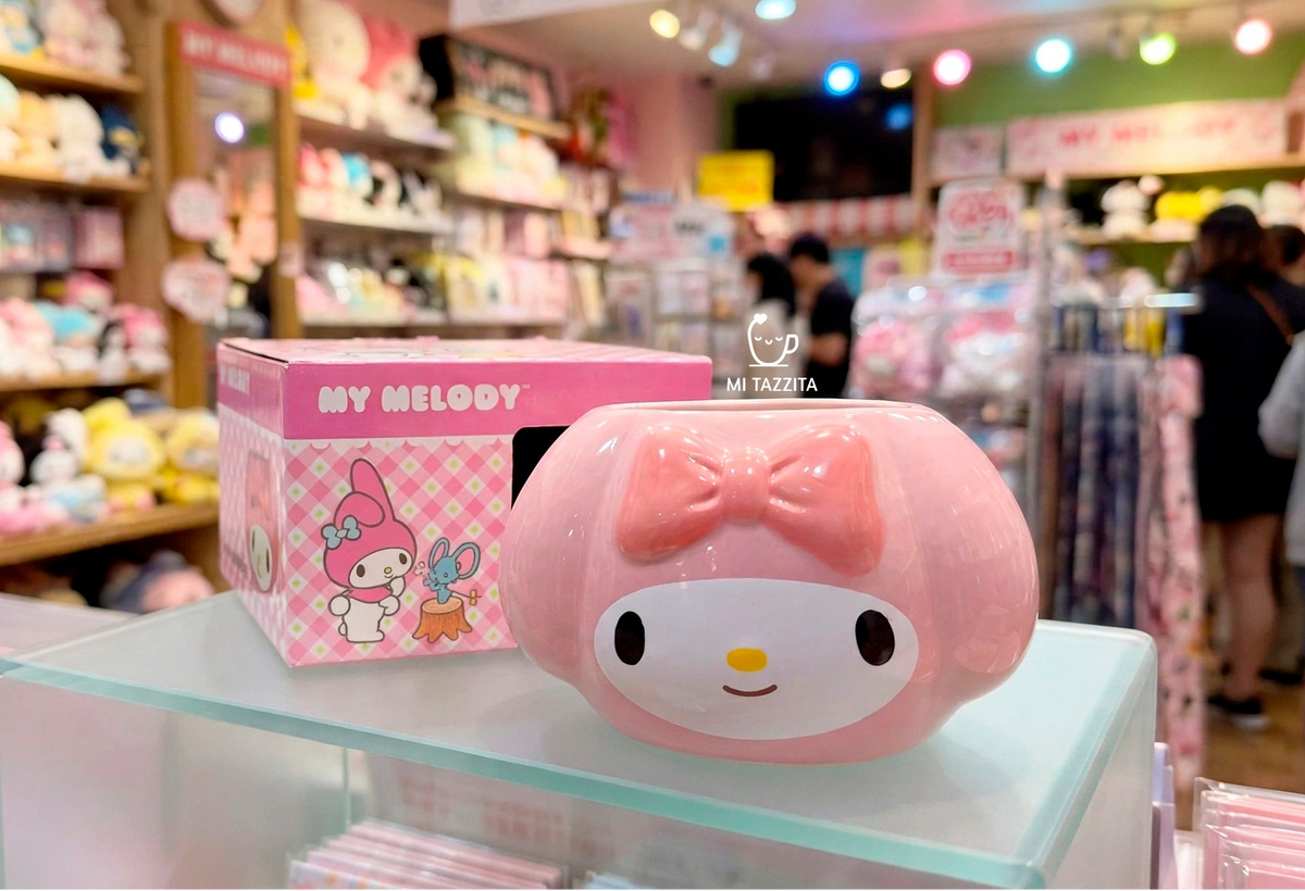 My Melody con Caja de la Serie