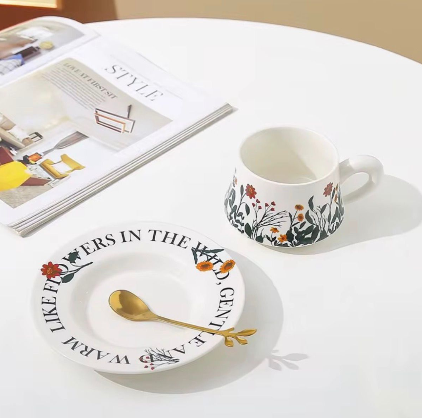 Taza de Flores con Plato