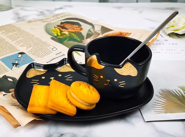 Taza Elegante de Gatito Negro y Dorado con Plato - Taza de Gatos