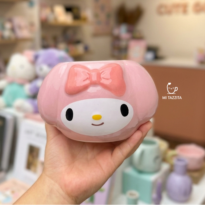 My Melody con Caja de la Serie