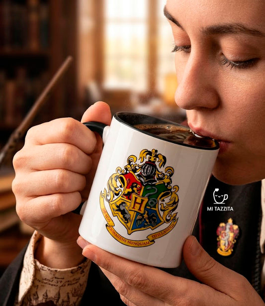 Taza Hogwarts | Tazas Harry Potter / Taza Blanca y Negra de 11 oz. 