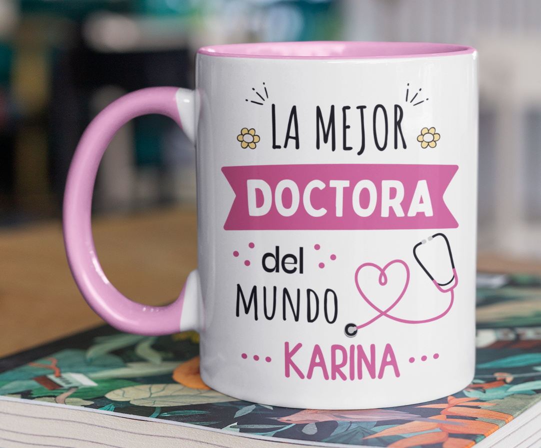 Taza La Mejor Doctora del Mundo Personalizado con Nombre - Taza Blanca y Rosada 11 oz - Tazas para Doctores - Tazas Día de la Medicina