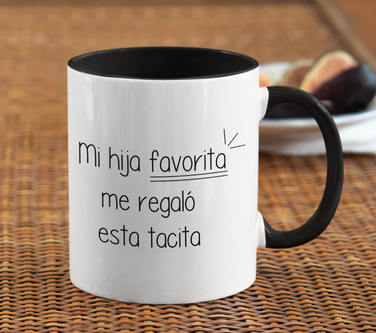 Taza Mi Hija Favorita Me Regaló Esta Tacita  - Taza Blanca y Negra 11 oz- Taza Día de la Madre - Taza para Mamá