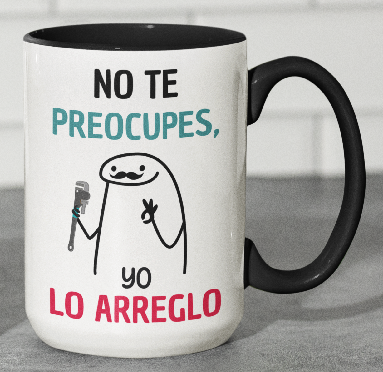Taza No te Preocupes, Yo lo Arreglo - Taza Blanca y Negra 15 oz -Tazas Día del Padre - Tazas para Papá