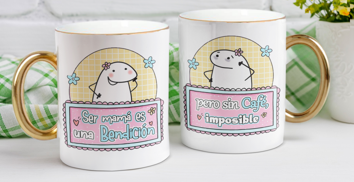 Taza Ser Mamá es una bendición, pero sin café imposible - Taza Blanca y Dorada 11 oz - Taza Día de la Madre - Taza para Mamá
