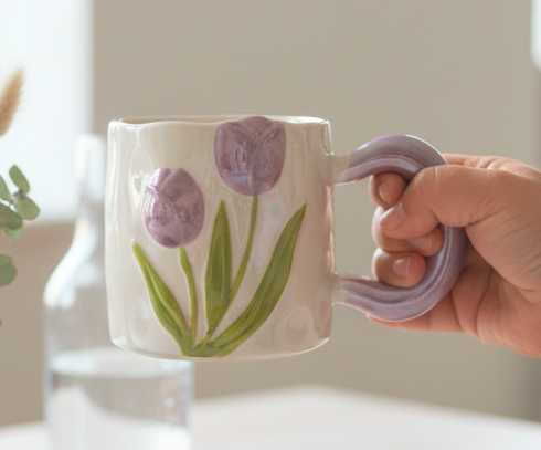 Taza Tulipanes Lila de Alto Relieve de Lujo - Tazas para Ellas