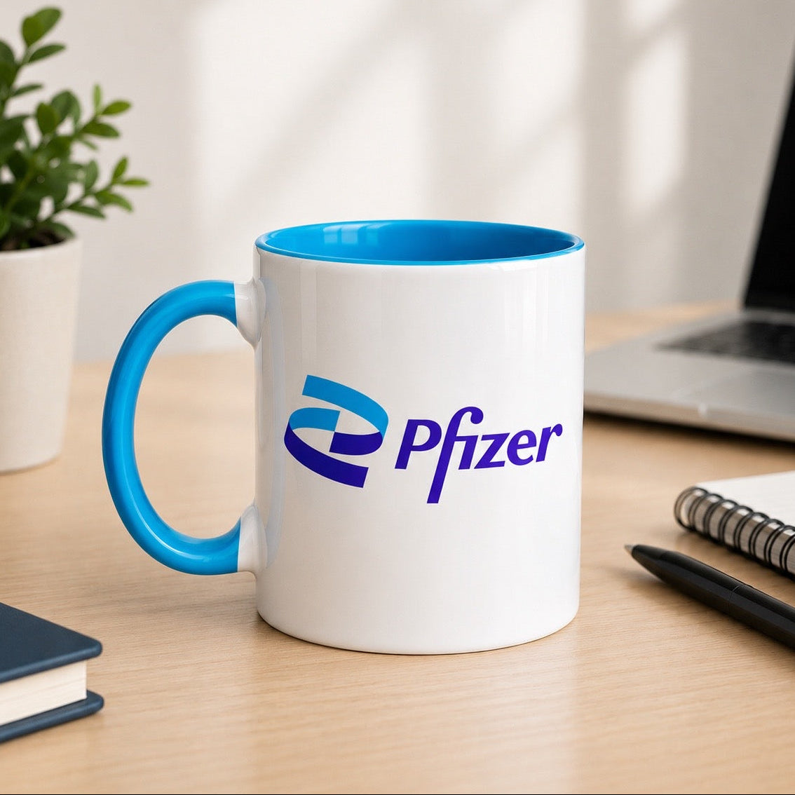 Taza con tu Logo | Tazas Personalizadas Corporativas | Taza Blanca y Celeste de 11 oz