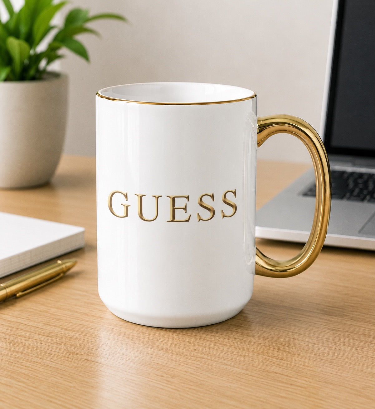 Taza con tu Logo | Tazas Personalizadas Corporativas | Taza Blanca y Dorada de 15 oz
