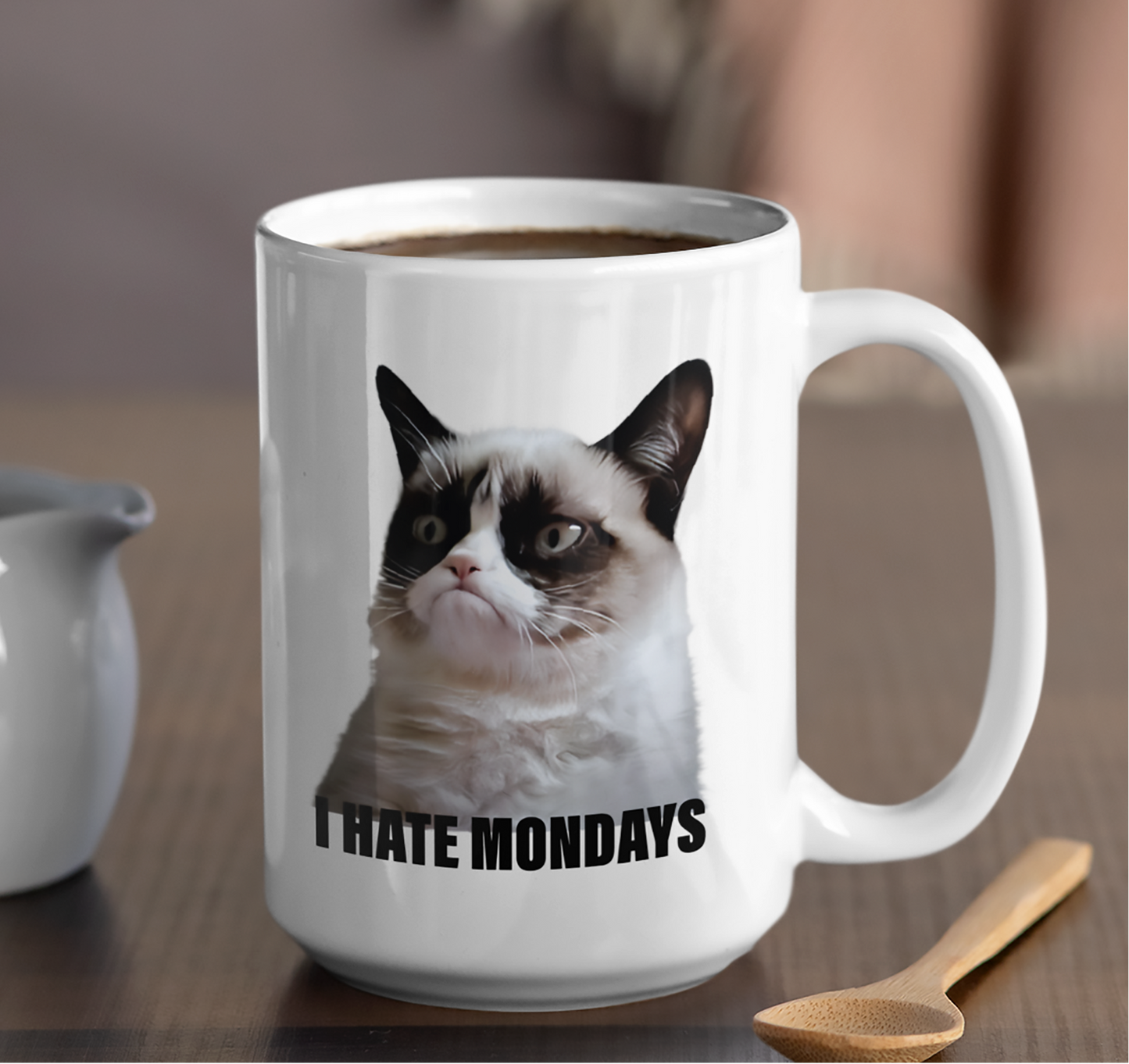 Taza I Hate Mondays (Taza del Agente Coulson)  - Taza Agents of S.H.I.E.L.D.  - Taza Blanca de 15 oz